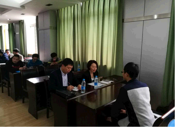 公司董事長、總經(jīng)理、黨委書記陳少慧率隊赴外招聘