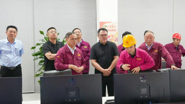 集團(tuán)黨委書(shū)記、董事長(zhǎng)沈彬來(lái)淮鋼調(diào)研指導(dǎo)